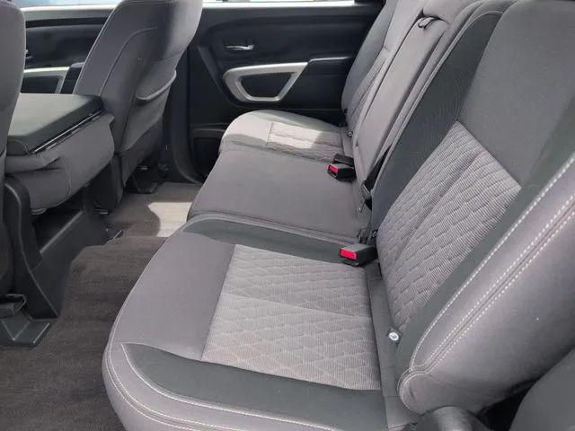 2021 Nissan Titan Crew Cab SV 4x2