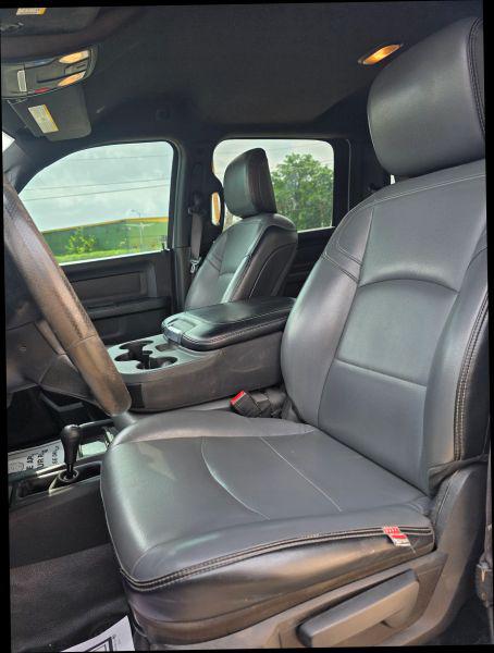 2022 Ram 2500 Tradesman Crew Cab 4x4 8' Box