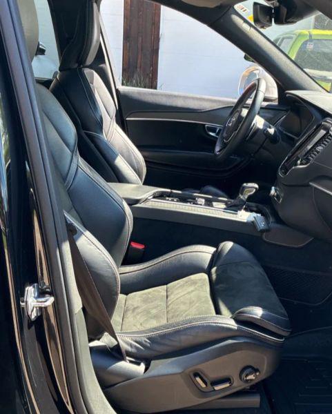 2019 Volvo XC90 T5 R-Design