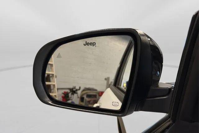 2025 Jeep Compass Trailhawk 4x4