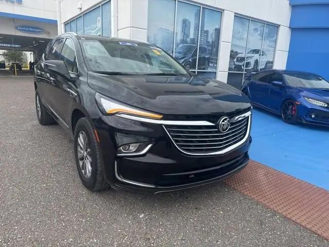 2023 Buick Enclave Essence FWD