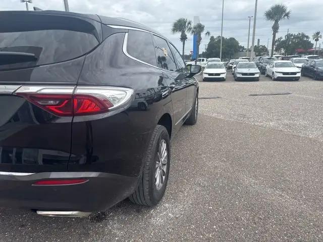 2023 Buick Enclave Essence FWD