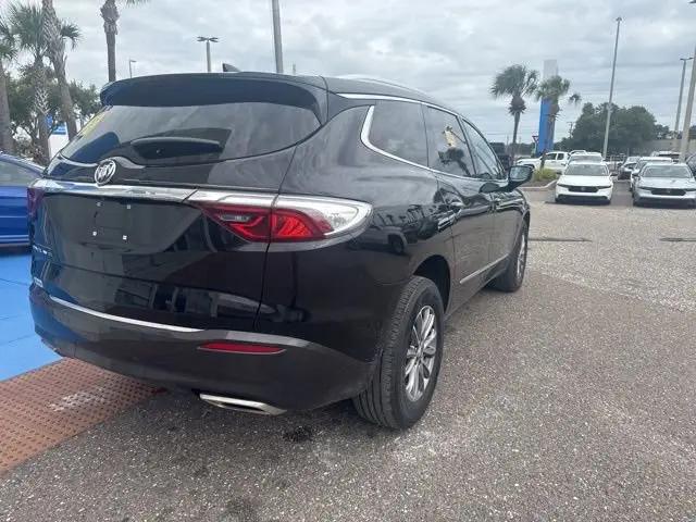 2023 Buick Enclave Essence FWD