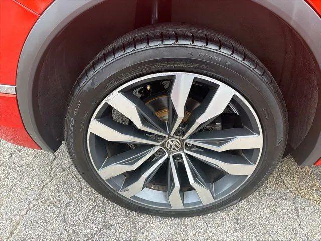 2018 Volkswagen Tiguan 2.0T SEL Premium