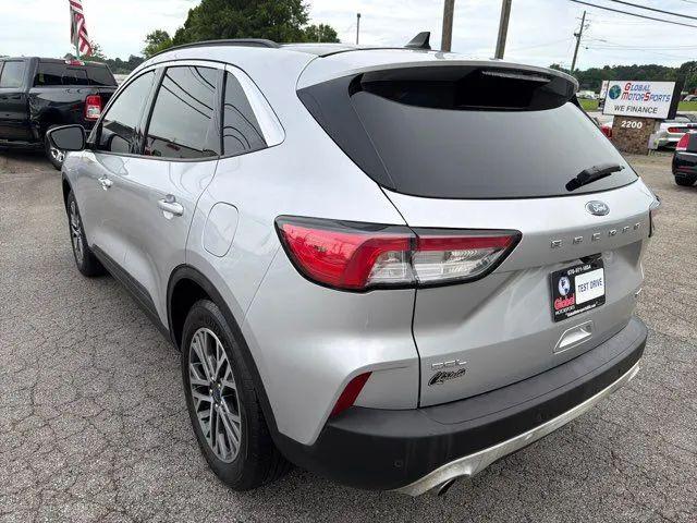 2020 Ford Escape SEL