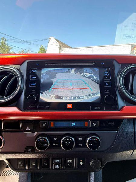 2018 Toyota Tacoma TRD Sport