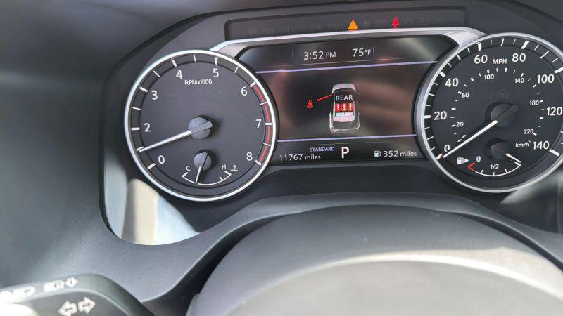 2023 Nissan Rogue SV FWD