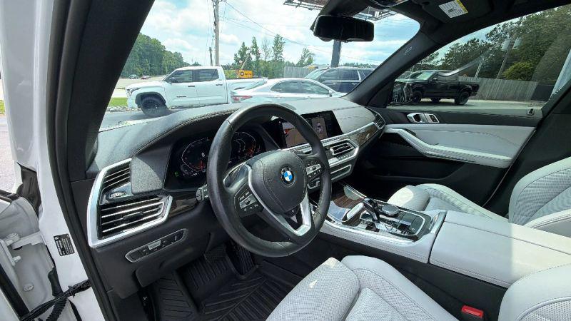 2023 BMW X5 sDrive40i