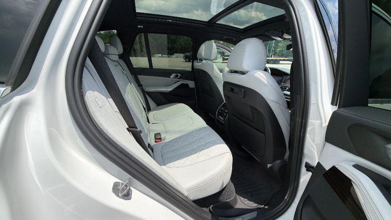 2023 BMW X5 sDrive40i