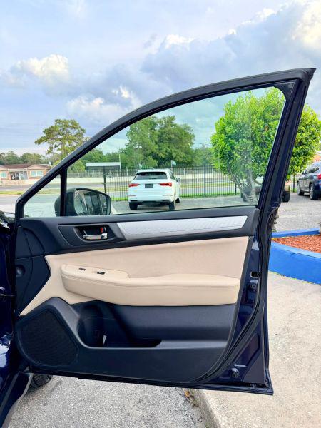 2018 Subaru Outback 2.5i Premium