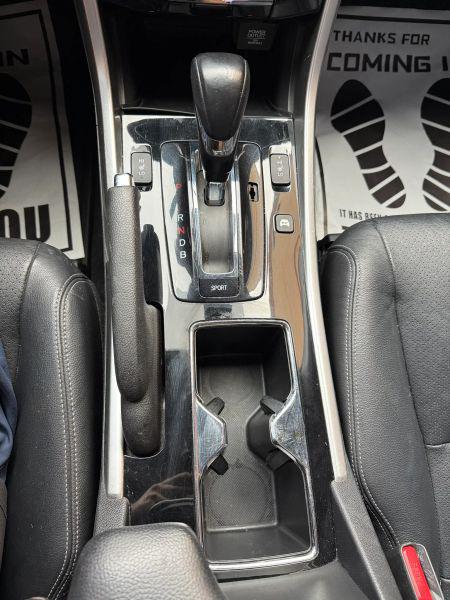 2017 Honda Accord Hybrid Touring