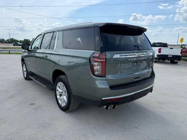2023 Chevrolet Suburban 4WD Premier