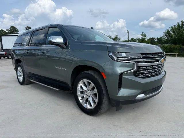 2023 Chevrolet Suburban 4WD Premier