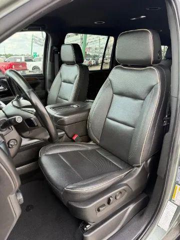 2023 Chevrolet Suburban 4WD Premier