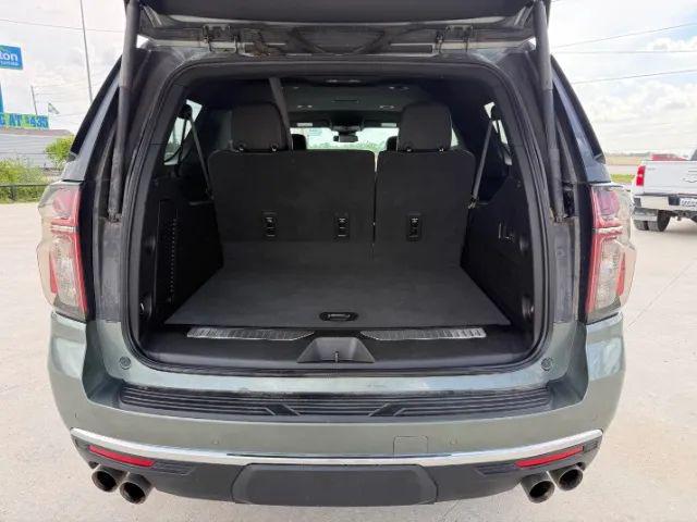 2023 Chevrolet Suburban 4WD Premier
