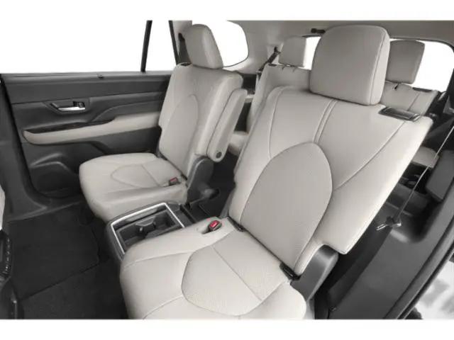 2026 Toyota Grand Highlander LE