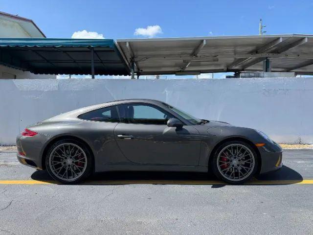 2017 Porsche 911 Carrera S