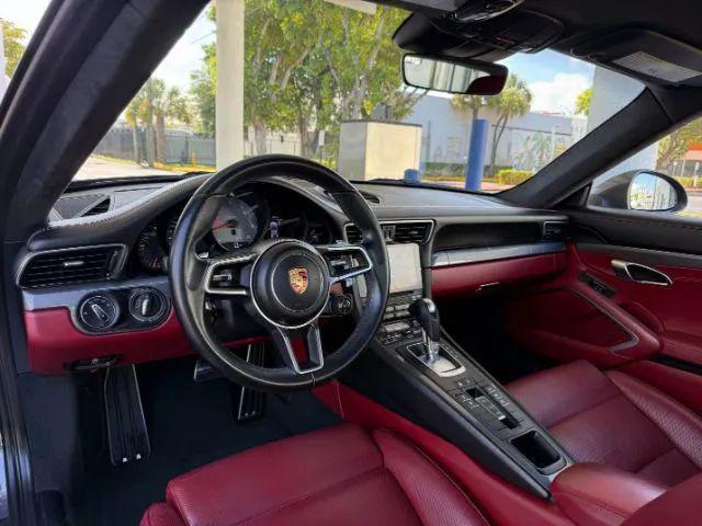 2017 Porsche 911 Carrera S