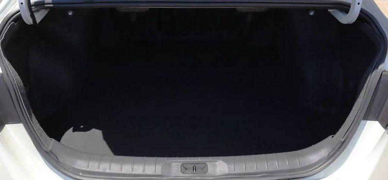 2020 Nissan Altima SR FWD