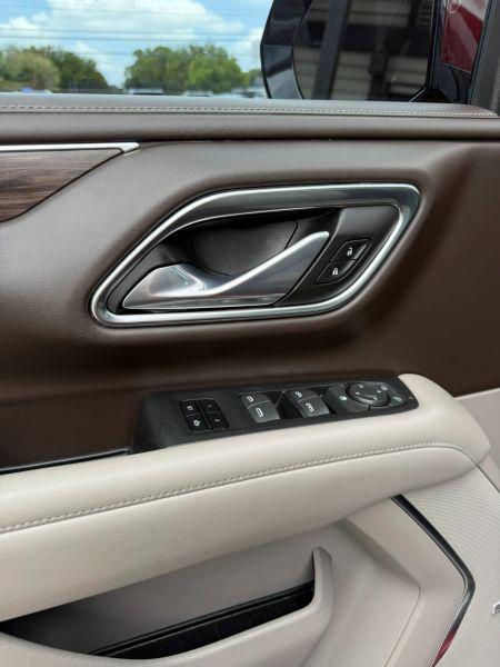 2021 Chevrolet Suburban 2WD LT