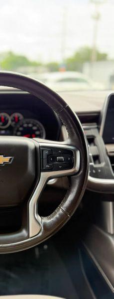 2021 Chevrolet Suburban 2WD LT
