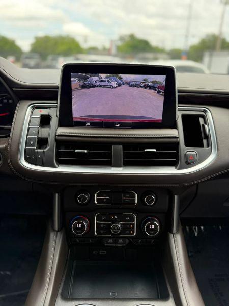 2021 Chevrolet Suburban 2WD LT