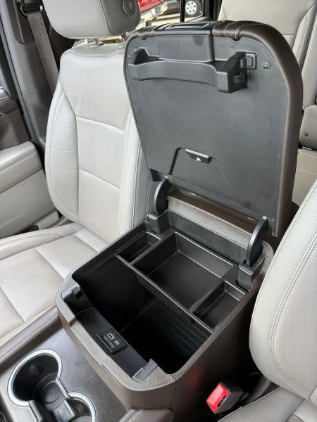 2021 Chevrolet Suburban 2WD LT