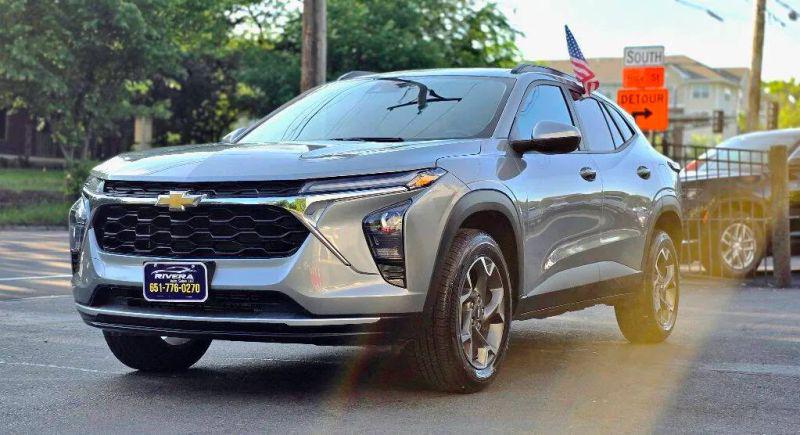 2025 Chevrolet Trax FWD LT