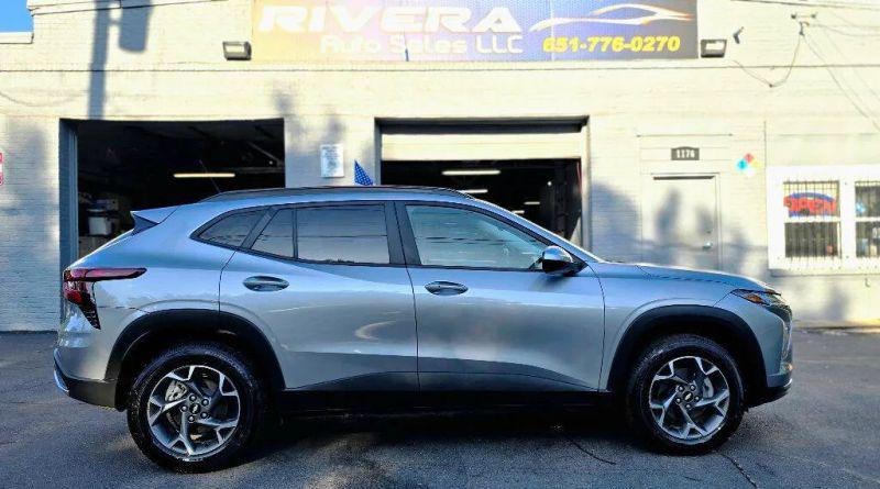 2025 Chevrolet Trax FWD LT