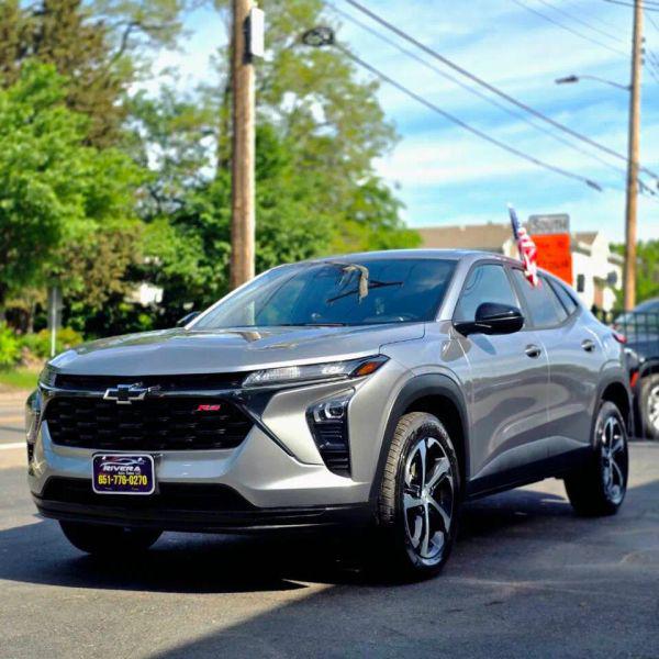 2024 Chevrolet Trax FWD 1RS for sale in Saint Paul, MN