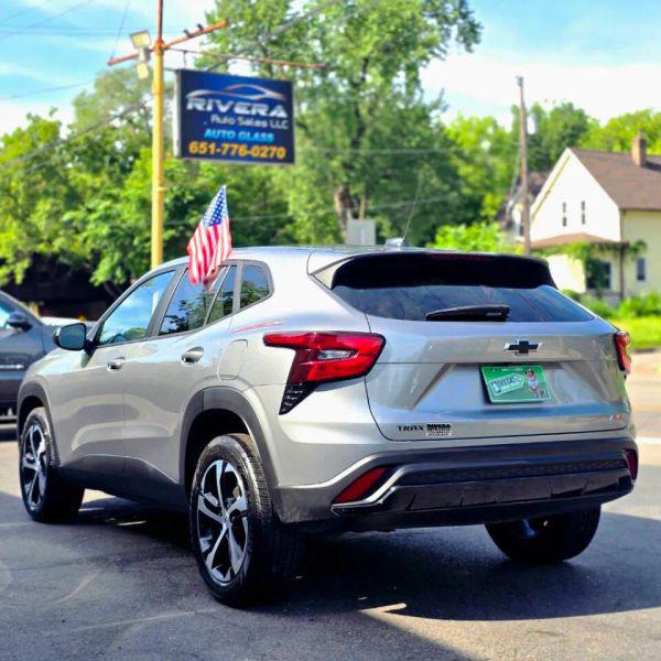2024 Chevrolet Trax FWD 1RS