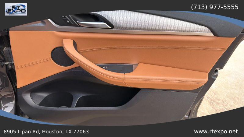 2019 BMW X3 M40i