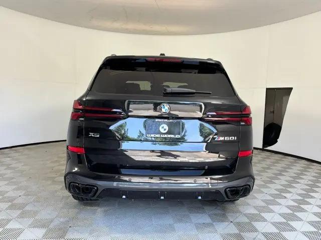 2026 BMW X5 M60i