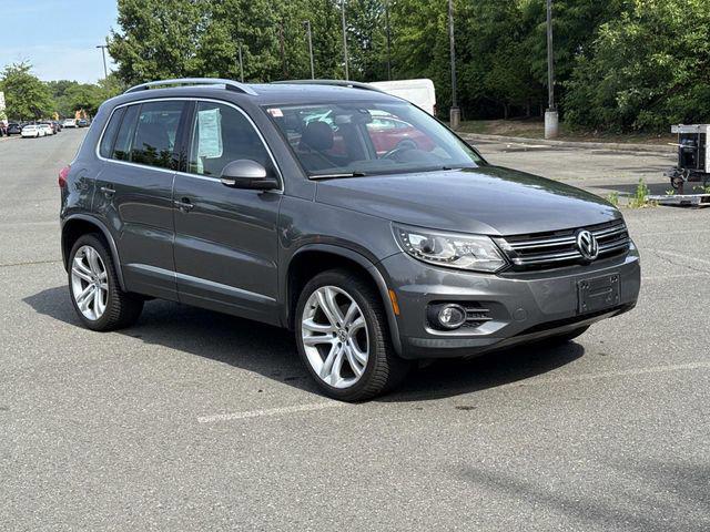 2016 Volkswagen Tiguan 2.0T SEL's photo