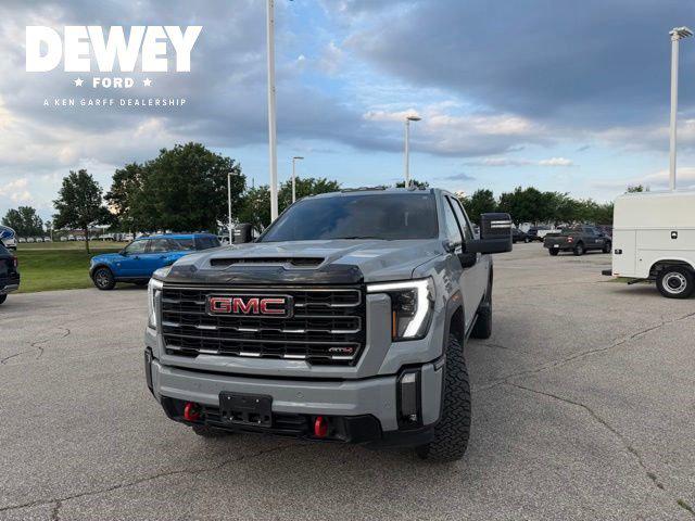 2024 GMC Sierra 2500HD 4WD Crew Cab Standard Bed AT4