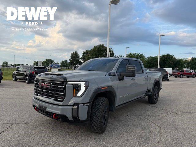 2024 GMC Sierra 2500HD 4WD Crew Cab Standard Bed AT4