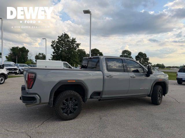 2024 GMC Sierra 2500HD 4WD Crew Cab Standard Bed AT4
