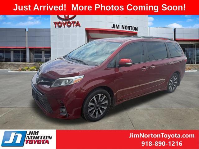 2019 Toyota Sienna Limited 7 Passenger