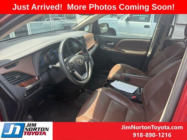 2019 Toyota Sienna Limited 7 Passenger
