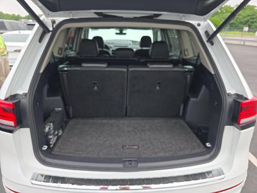 2023 Volkswagen Atlas 3.6L V6 SEL R-Line Black