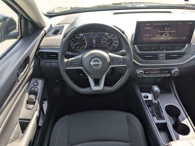 2026 Nissan Altima SV FWD