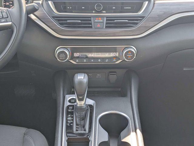 2026 Nissan Altima SV FWD