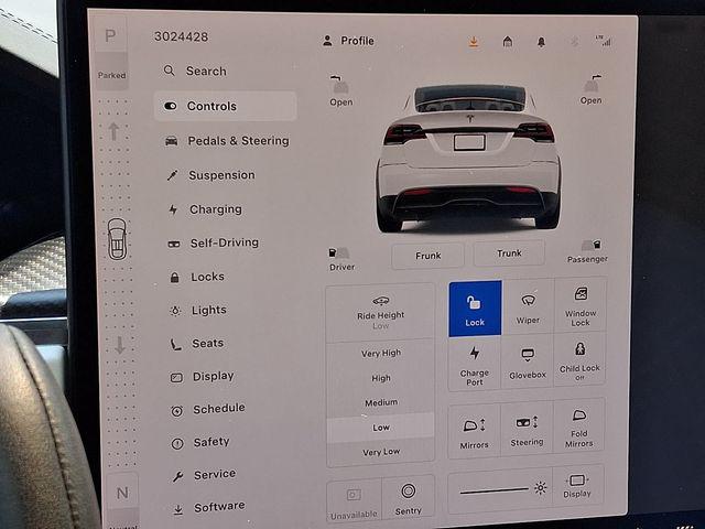 2022 Tesla Model X Plaid Tri Motor All-Wheel Drive