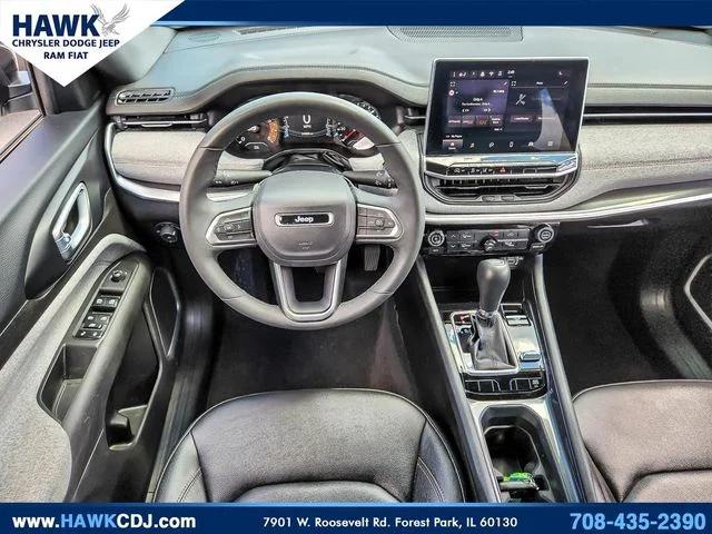 2024 Jeep Compass Latitude Lux FWD