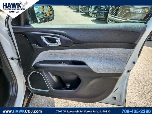 2024 Jeep Compass Latitude Lux FWD