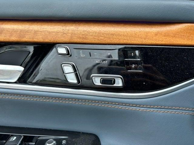 2022 Jeep Grand Wagoneer Series II 4x4