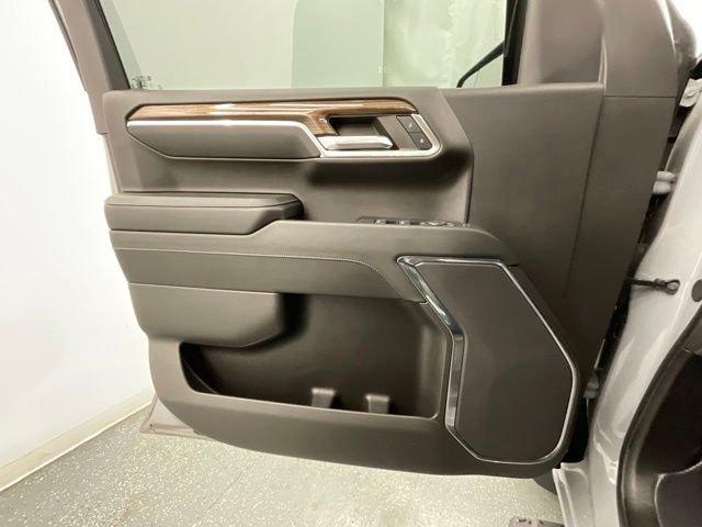2024 Chevrolet Silverado 1500 4WD Crew Cab Standard Bed LT