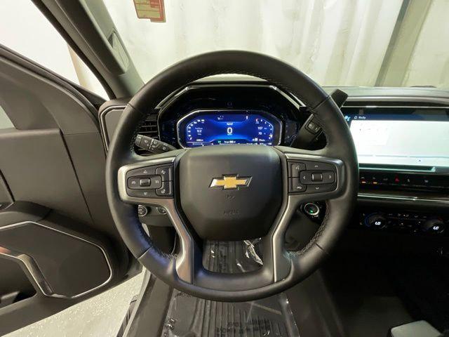 2024 Chevrolet Silverado 1500 4WD Crew Cab Standard Bed LT