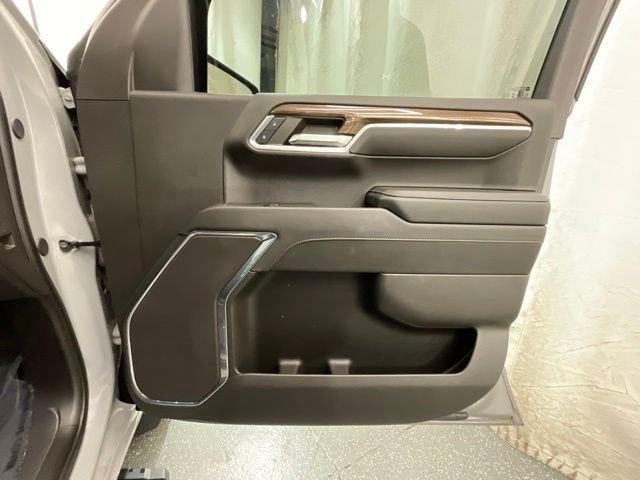 2024 Chevrolet Silverado 1500 4WD Crew Cab Standard Bed LT