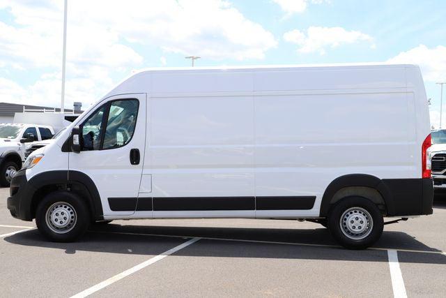2025 RAM ProMaster 2500 Cargo Van Tradesman High Roof 159 WB w/Pass Seat